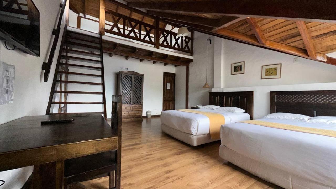 Hotel Noris Alausí Εξωτερικό φωτογραφία